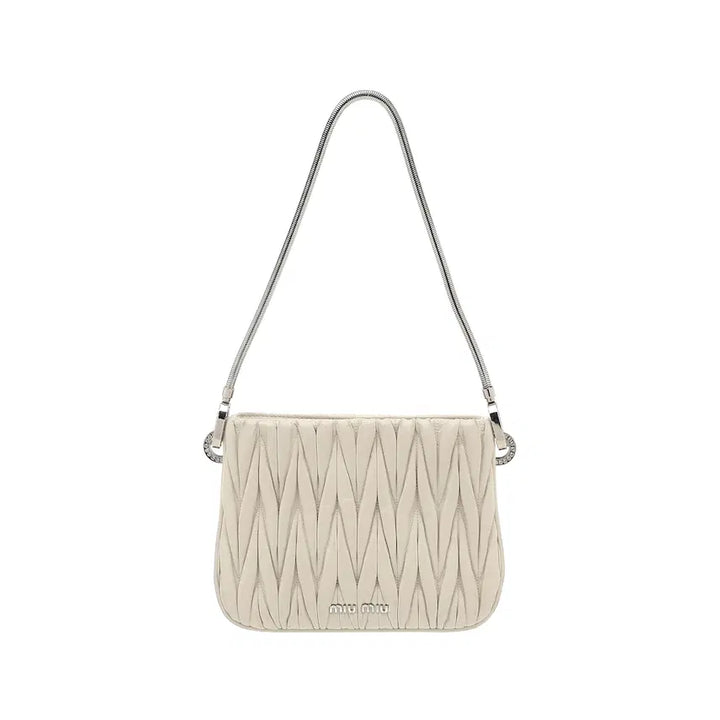[BUNJANG] Miu Miu Matelassé Nappa Leather Shoulder Bag / 미우미우 쌔씨 마테라세 나파 숄더백