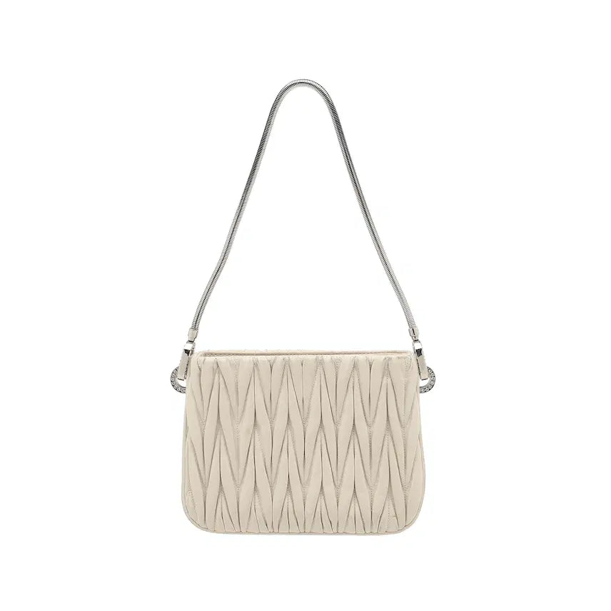[BUNJANG] Miu Miu Matelassé Nappa Leather Shoulder Bag / 미우미우 쌔씨 마테라세 나파 숄더백
