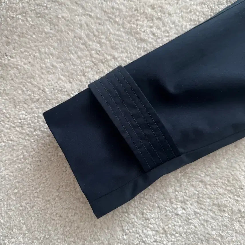 [BUNJANG] French Connection Hooded Water-Repellent Trench Coat / [FRENCH CONNECTION] 프렌치커넥션 후드 발수 트렌치 코트