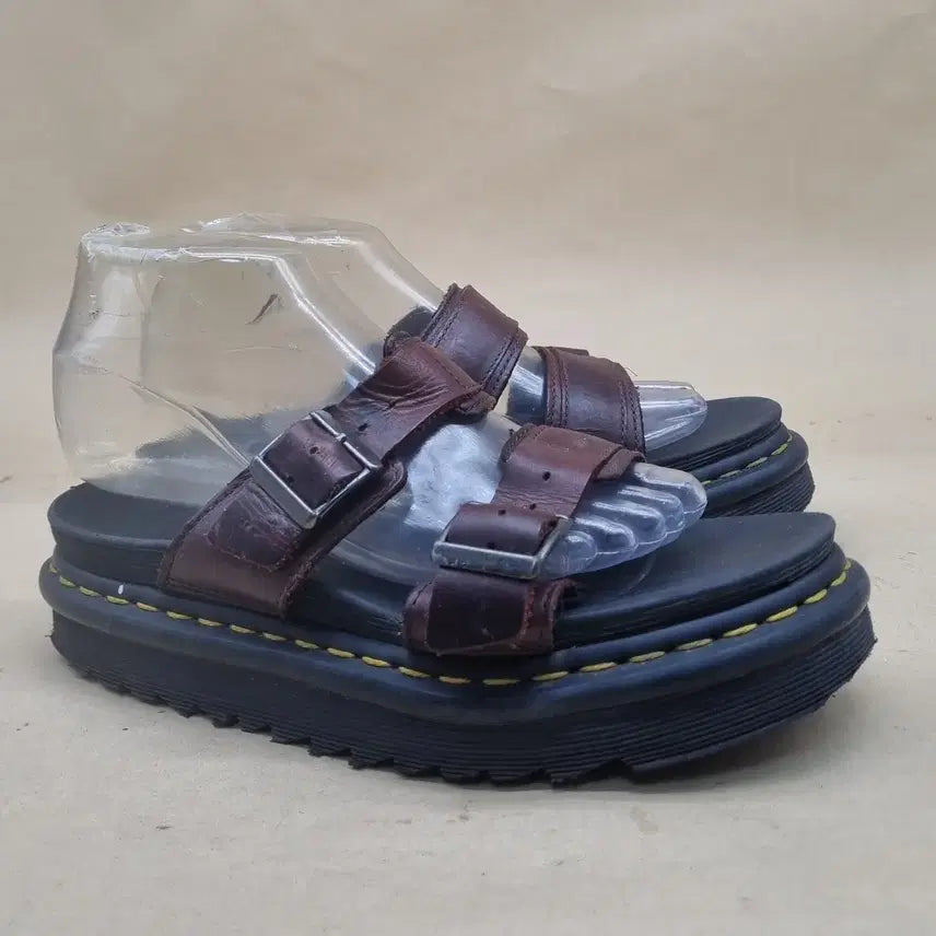 [BUNJANG] Dr. Martens Miles Brown Sandals / 닥터마틴 마일즈 브라운샌들240