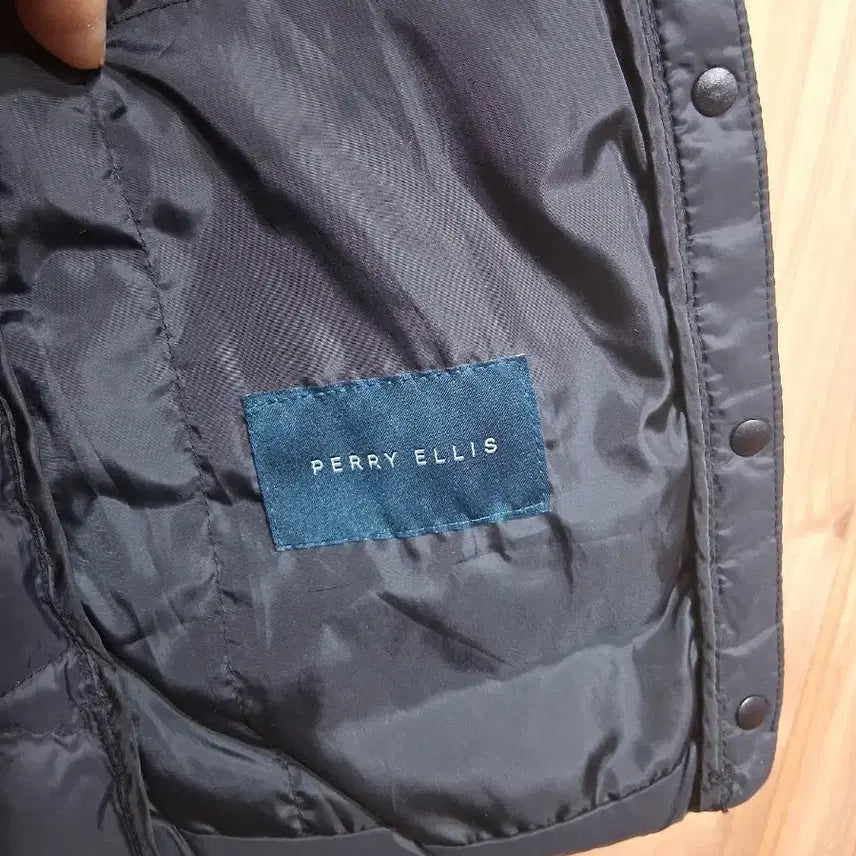 [BUNJANG] Perry Ellis Lightweight Black Padded Vest (Size 55) / 블랙 경량 패딩 조끼(55)페리엘리스
