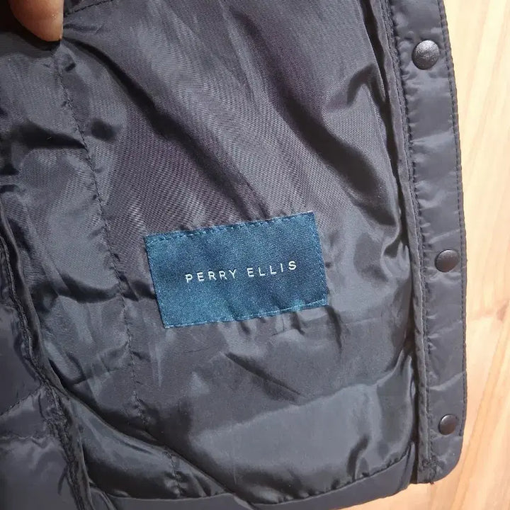 [BUNJANG] Perry Ellis Lightweight Black Padded Vest (Size 55) / 블랙 경량 패딩 조끼(55)페리엘리스