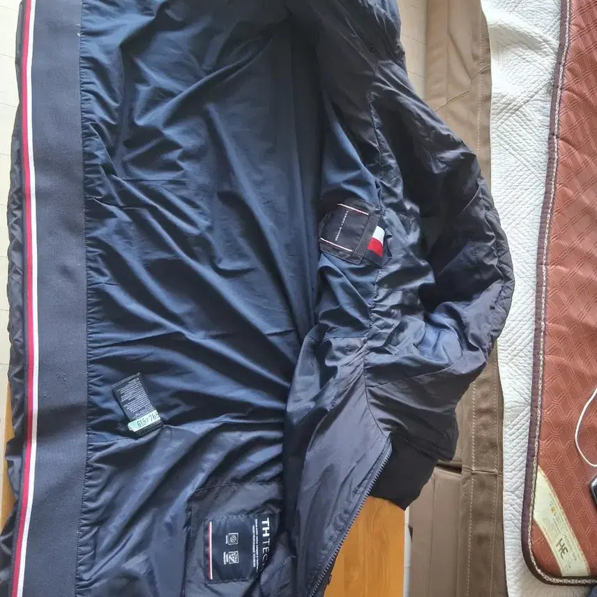 [BUNJANG] Tommy Hilfiger Navy Padded Jumper (L) / 타미힐피거 네이비 패딩 점퍼  L