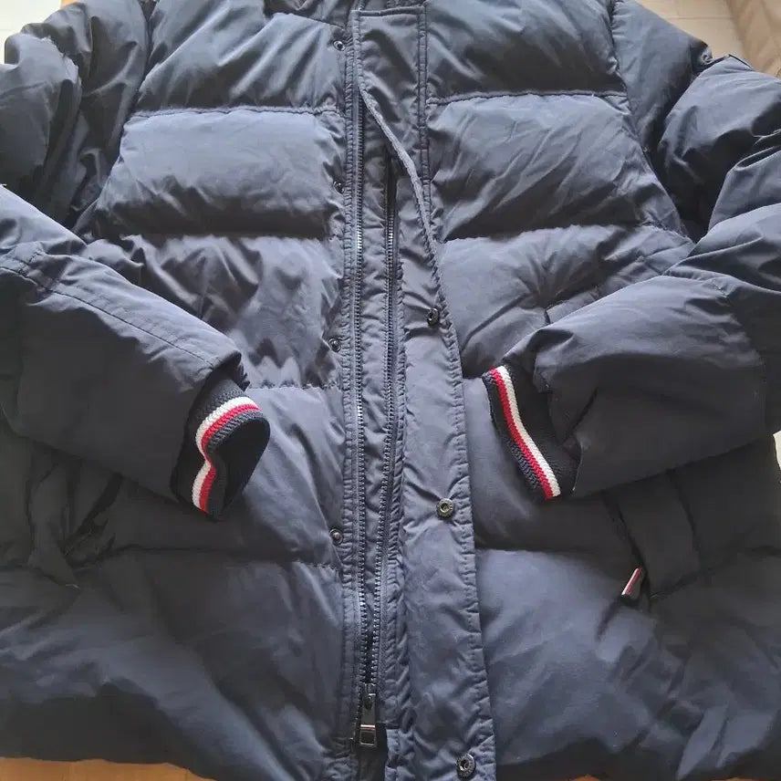 [BUNJANG] Tommy Hilfiger Navy Padded Jumper (L) / 타미힐피거 네이비 패딩 점퍼  L