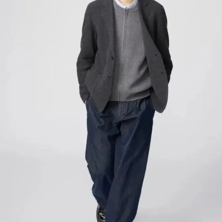 [BUNJANG] Uniqlo C Straight Denim Pants Navy / 유니클로C 턱 스트레이트 데님 팬츠 네이비 91 새상품
