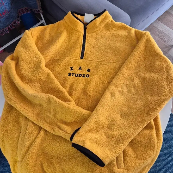 [BUNJANG] IAB Studio Yellow Fleece Half-Zip XL / IAB STUDIO 옐로우 플리스 하프집업 XL