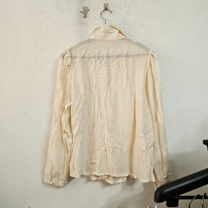[SOLD OUT] 런던레이스 아이보리 셔츠 블라우스