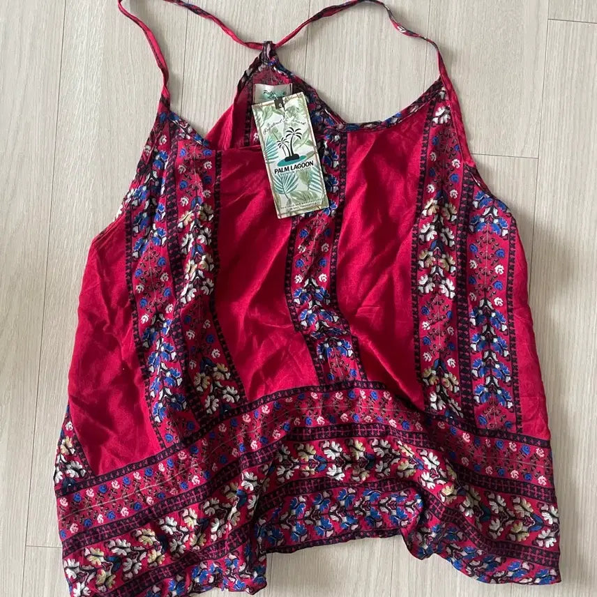 [BUNJANG] Bally Printed Sleeveless Top / (새상품) 발리에서 구매한 나시 팔아요~