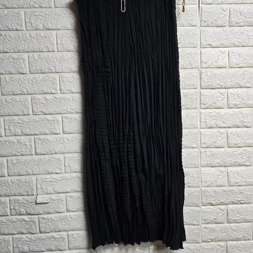 [BUNJANG] Massimo Dutti Pleated Black Long Skirt / 마시모두띠 플리츠 블랙 롱 스커트 30 새상품