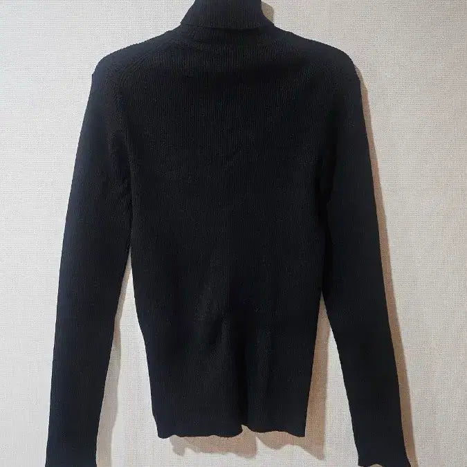 [BUNJANG] Top Ten Black Turtleneck Knit Top / 탑텐 블랙 니트 폴라티