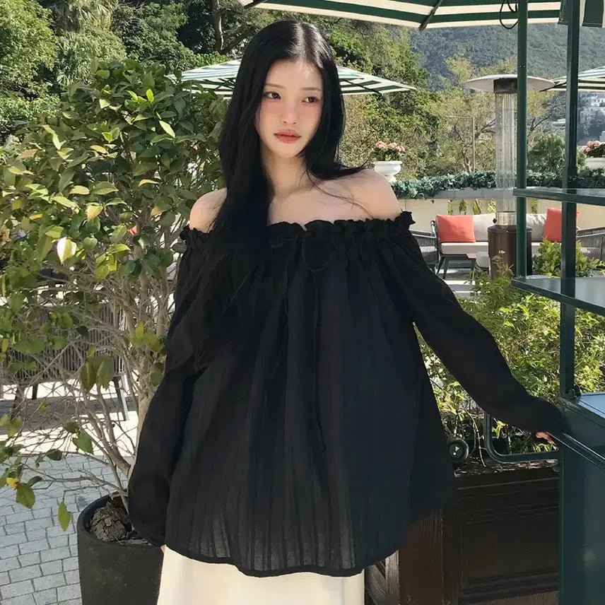 [BUNJANG] Letter From Moon Leaf One Shoulder Frill Blouse / 새상품) 레터프롬문 리프 원숄더 프릴 블라우스