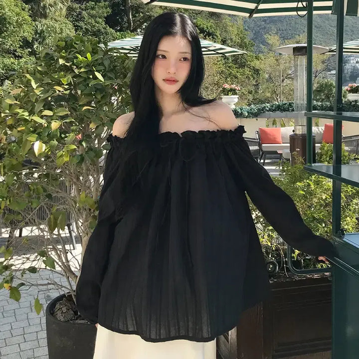 [BUNJANG] Letter From Moon Leaf One Shoulder Frill Blouse / 새상품) 레터프롬문 리프 원숄더 프릴 블라우스