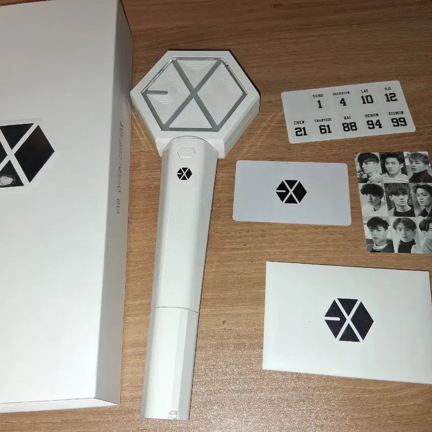[BUNJANG] EXO Official Lightstick Ver. 2 / EXO 공식 응원봉 ver 2
