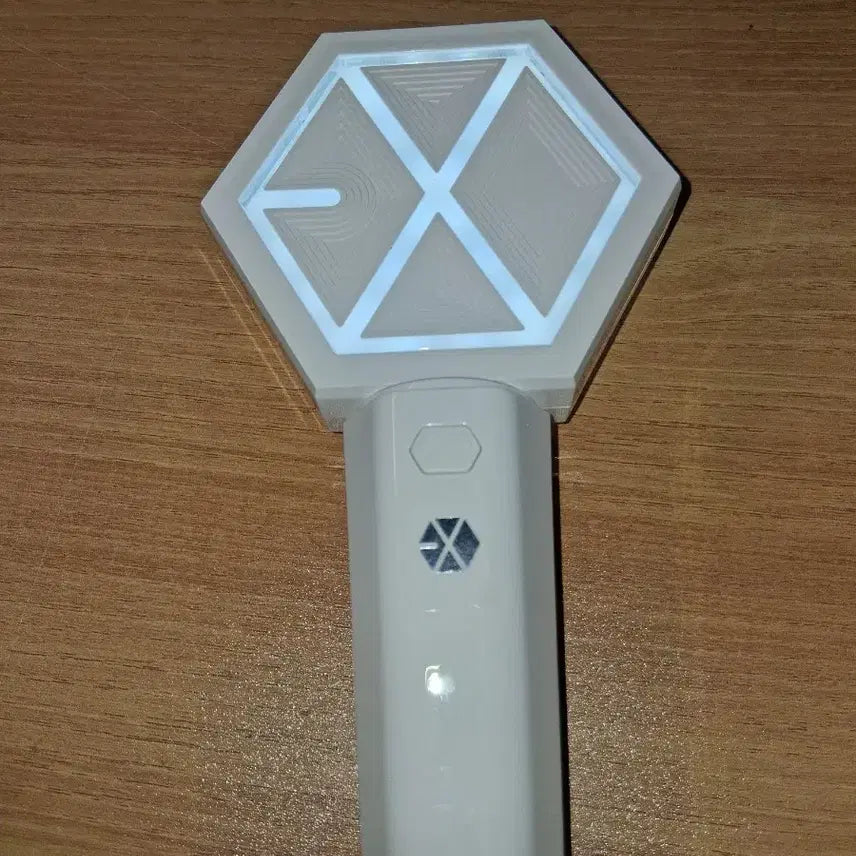 [BUNJANG] EXO Official Lightstick Ver. 2 / EXO 공식 응원봉 ver 2