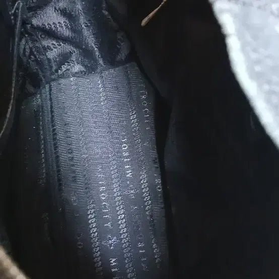 [BUNJANG] Metrocity Leather Backpack / 메트로시티 가죽 백팩