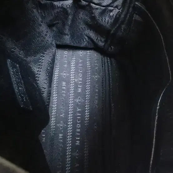 [BUNJANG] Metrocity Leather Backpack / 메트로시티 가죽 백팩