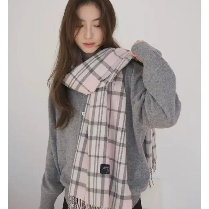 [BUNJANG] Almost Blue Cuddle Check Muffler / 얼모스트블루 커들체크머플러 핑크포그