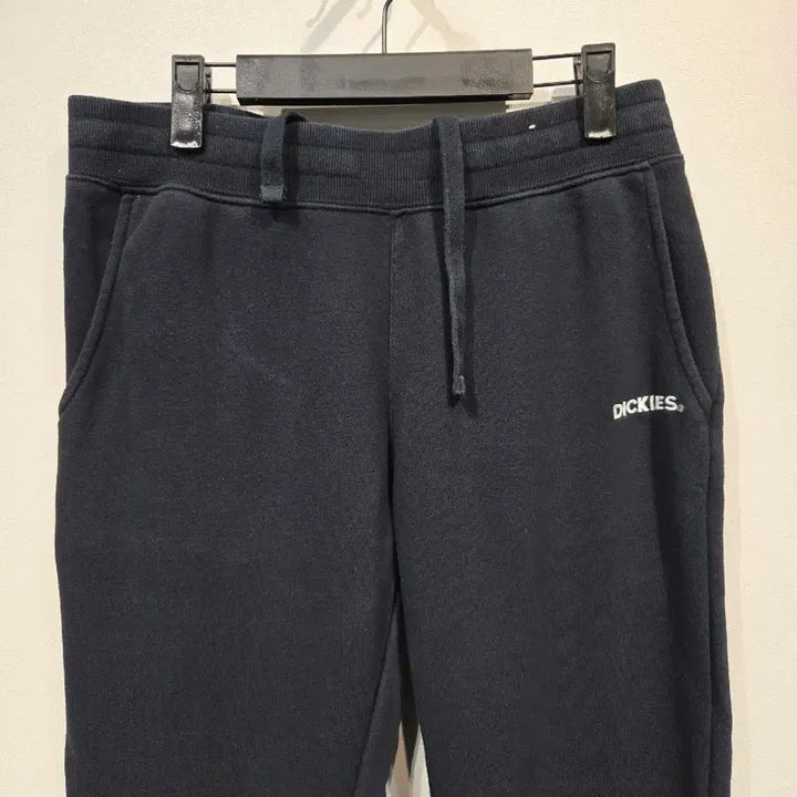 [BUNJANG] Dickies Basic Logo Sweatpants Navy (Size M) / 디키즈 베이직 로고 스웨트 팬츠 네이비