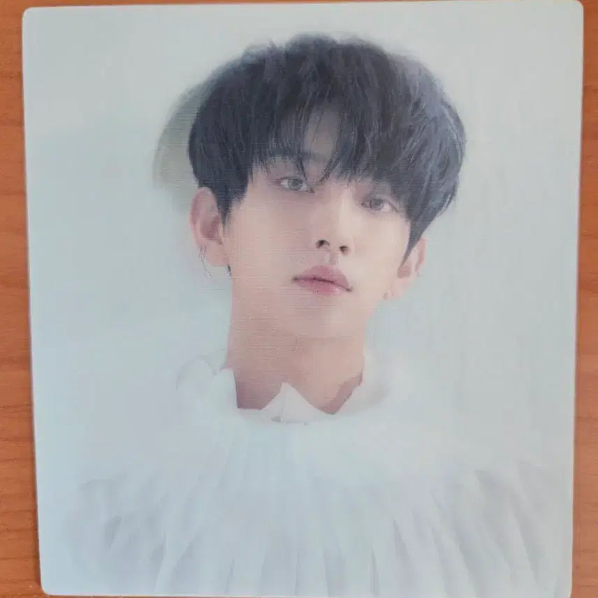 [BUNJANG] SEVENTEEN Joshua You Make My Dawn White Version Lenticular Photocard / 세븐틴 조슈아 렌티큘러 유멕마던 화이트