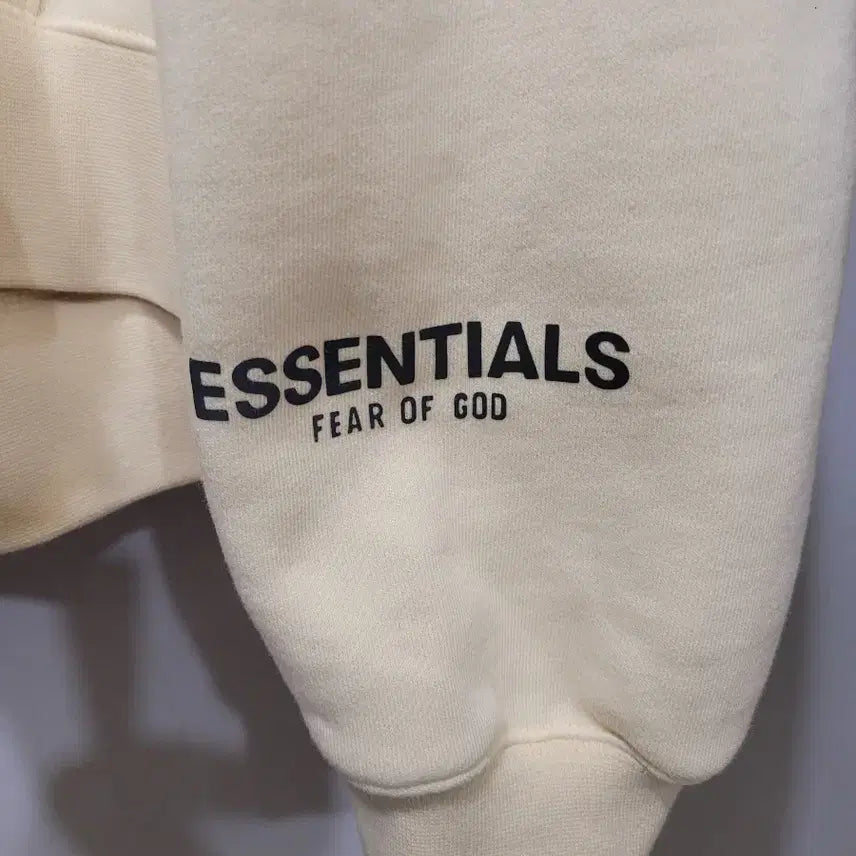 [BUNJANG] Essential Fleece Hoodie Ivory (Unisex) / 에센셜 기모 후드티 아이보리(남녀공용)