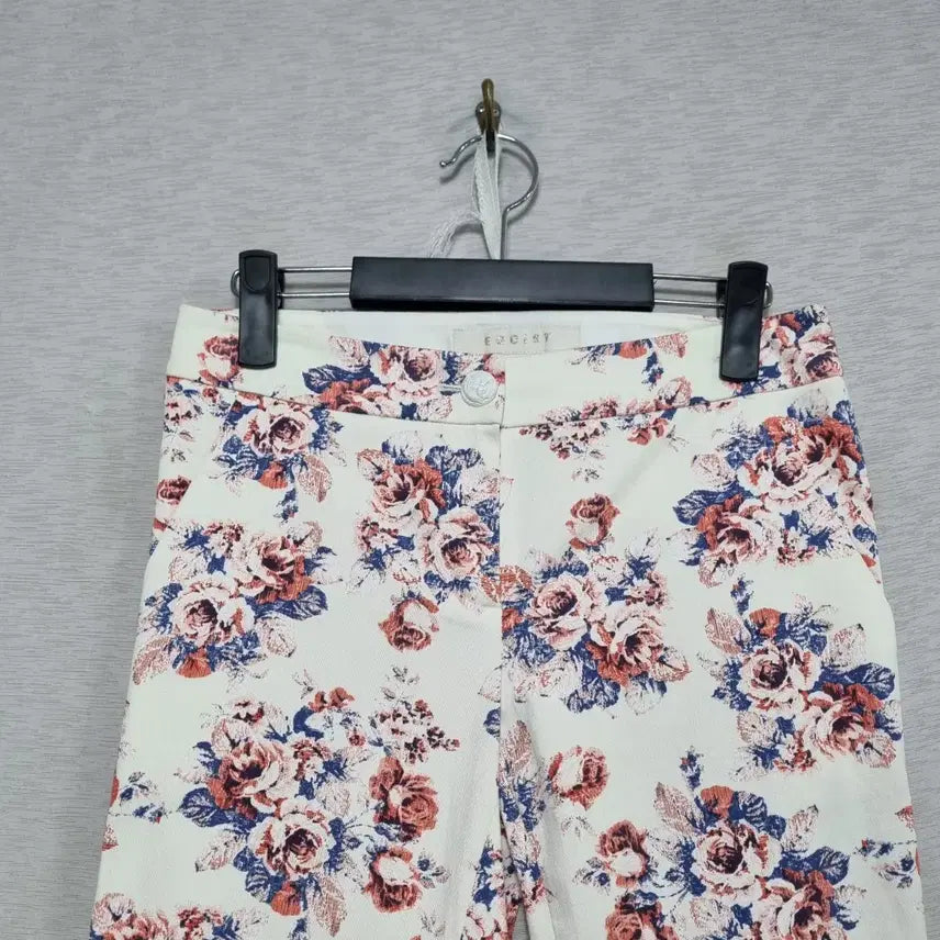 [BUNJANG] Egoist Floral Print Spandex Pants (Women&