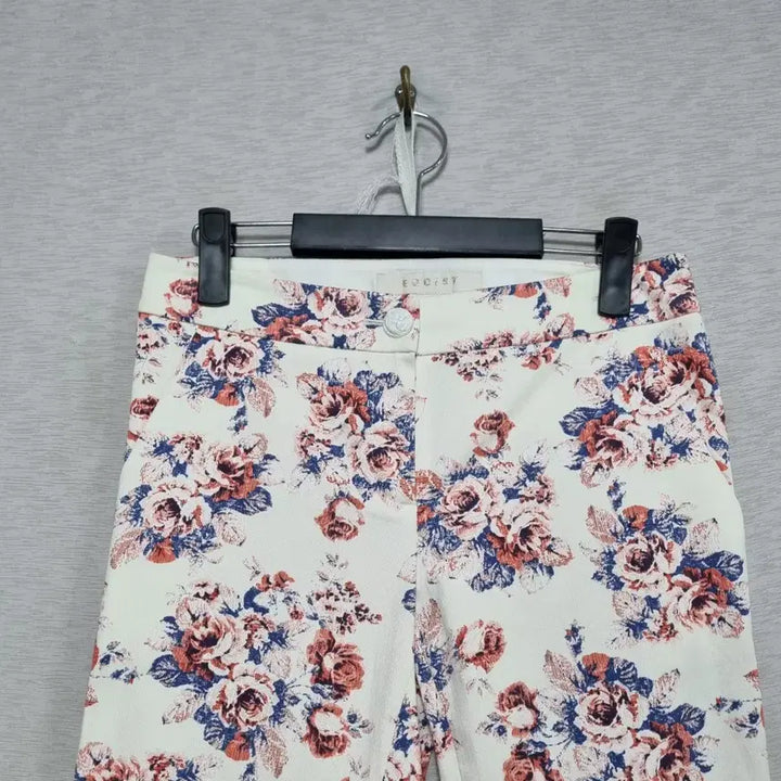[BUNJANG] Egoist Floral Print Spandex Pants (Women&