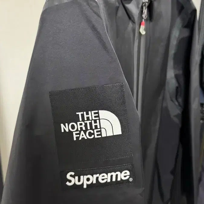 [BUNJANG] Supreme The North Face Summit Tape Seam Coach Jacket Black M / 슈프림 노스페이스 서밋 테이프심 코치자켓 블랙 M