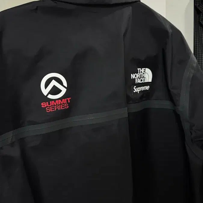 [BUNJANG] Supreme The North Face Summit Tape Seam Coach Jacket Black M / 슈프림 노스페이스 서밋 테이프심 코치자켓 블랙 M
