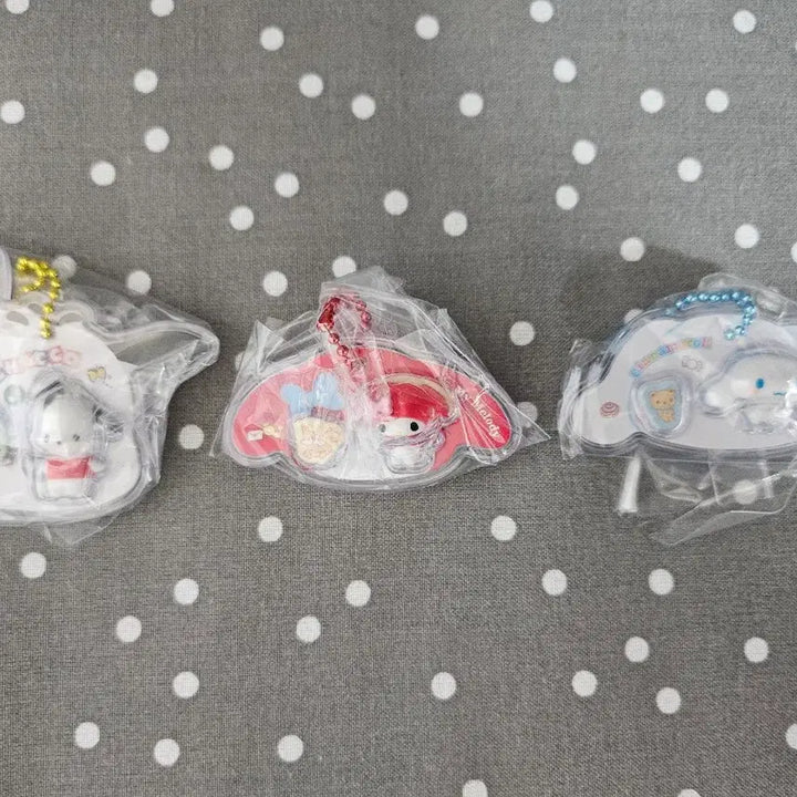 [BUNJANG] Sanrio Character Package Charm Key Holder Set / 산리오 패키지 챰 키홀더 마이멜로디 배드바츠마루 한교동 시나모롤 폼폼푸린