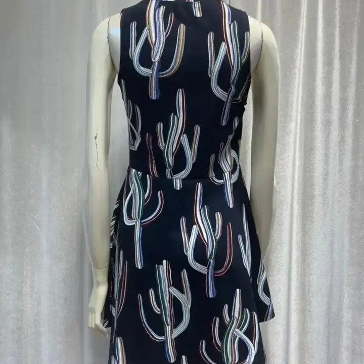 [BUNJANG] Patterned Mini Dress / 패턴 블랙 원피스