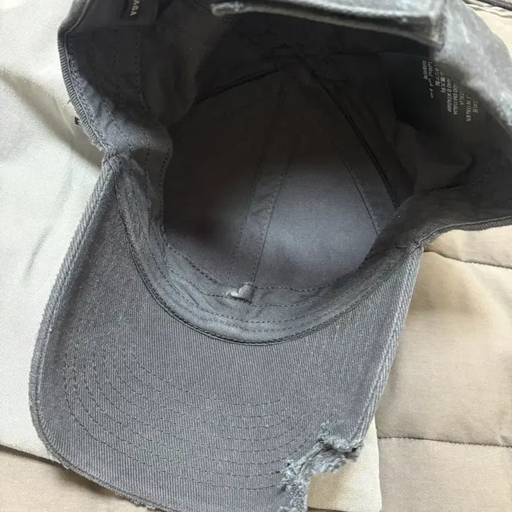 [BUNJANG] Balenciaga Planet Earth Baseball Cap / 발렌시아가 플래닛어스 볼캡
