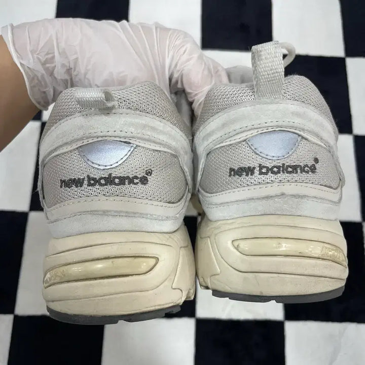 [SOLD OUT] 206) 뉴발란스 878 그레이 285mm