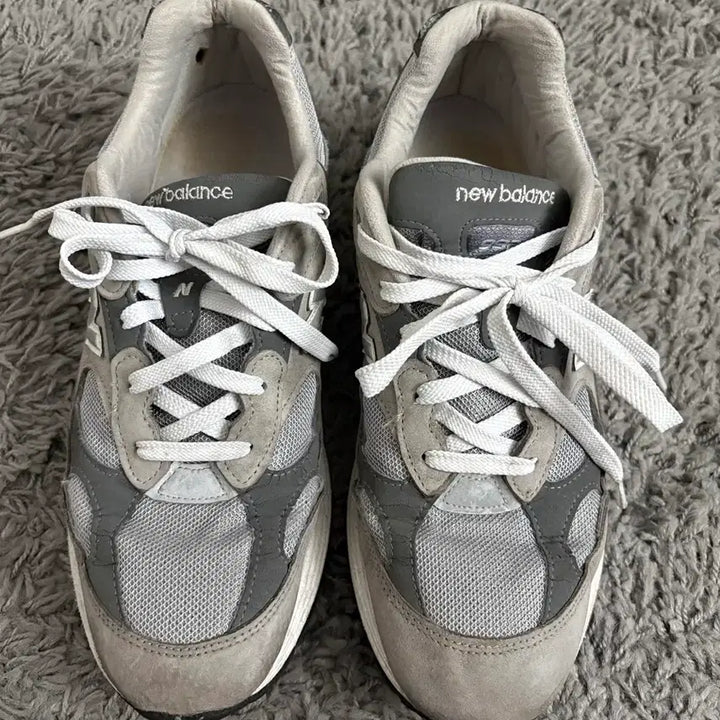 [BUNJANG] New Balance 992 M992GR Gray Sneakers / 뉴발란스 992 M992GR 295 사이즈