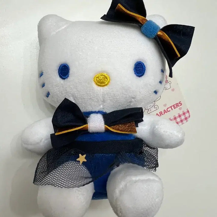 [BUNJANG] Hello Kitty Doll Keyring / 헬로키티 인형 키링 블루
