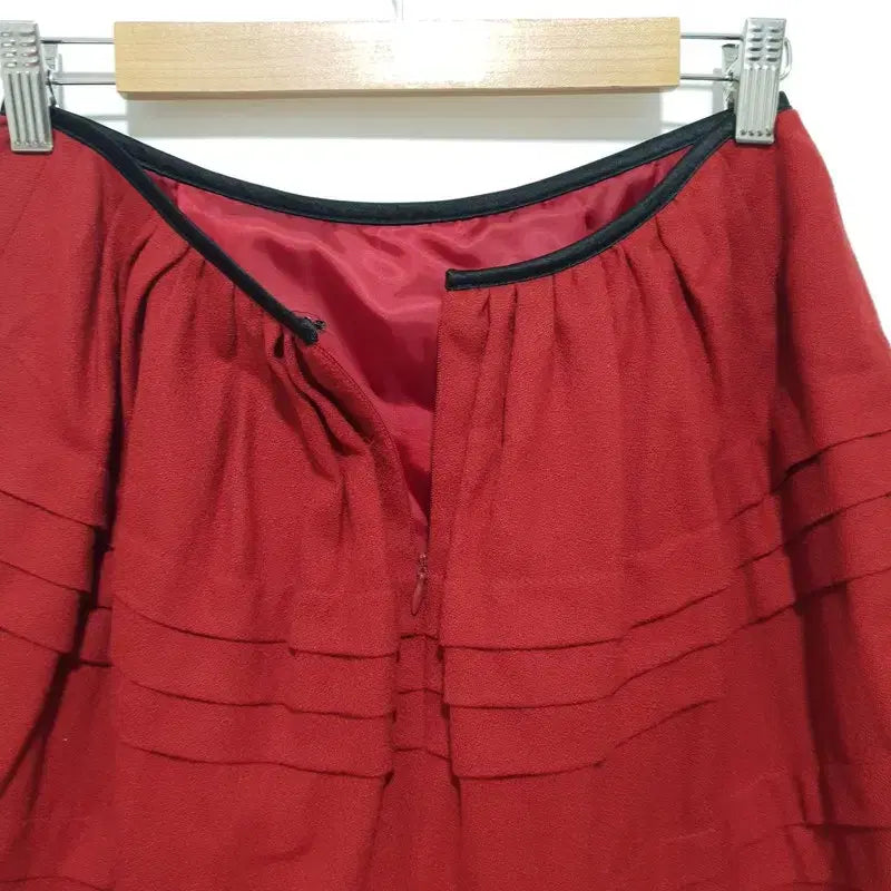 [BUNJANG] Renny Ron Wool Skirt - Red / 레니본 울 스커트 82-88 레드_i3909