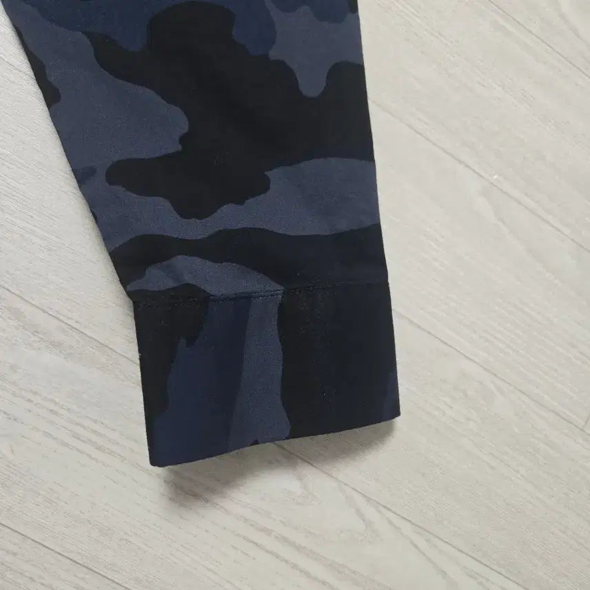 [BUNJANG] Armani Exchange Camouflage Military Shirt (Men&