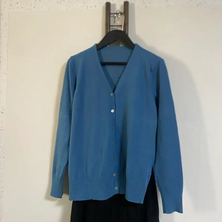 [BUNJANG] Blue Knit Cardigan Women&