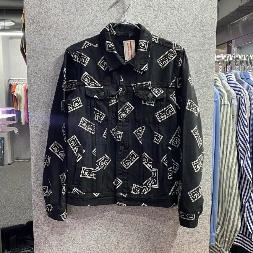 [BUNJANG] Obey Vendor Eyes Denim Trucker Jacket / 오베이 벤더 아이즈 데님 트러커 자켓 B4412