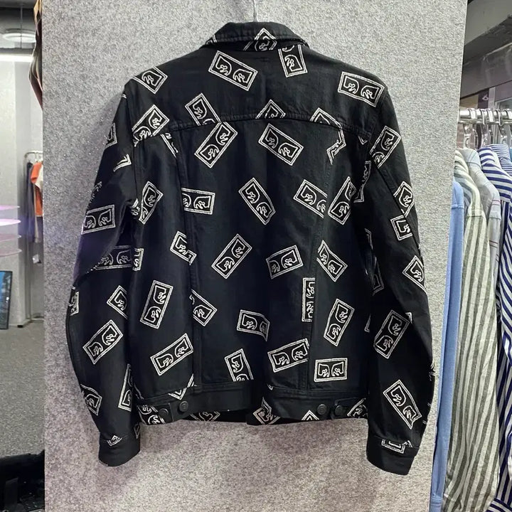 [BUNJANG] Obey Vendor Eyes Denim Trucker Jacket / 오베이 벤더 아이즈 데님 트러커 자켓 B4412