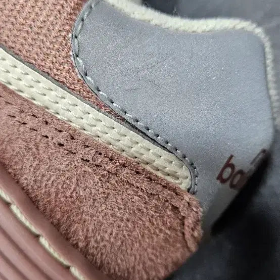 [BUNJANG] New Balance 574 Legacy Brown/Pink Gray Sneakers / 뉴발란스 574 레거시 브라운/핑크 그레이 225mm