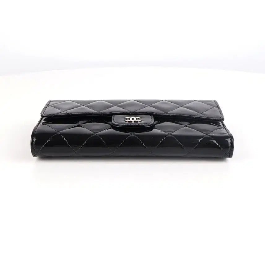 [BUNJANG] Chanel Classic Patent Flap Long Wallet Black Silver Hardware / [중고명품다올] 샤넬 클래식 페이던트 플랩 여성 장지갑 블랙은장 19번대