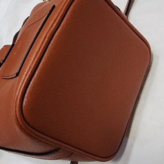 [BUNJANG] Delest Glinda Crossbody Bag / 델레스트 글린다 크로스백
