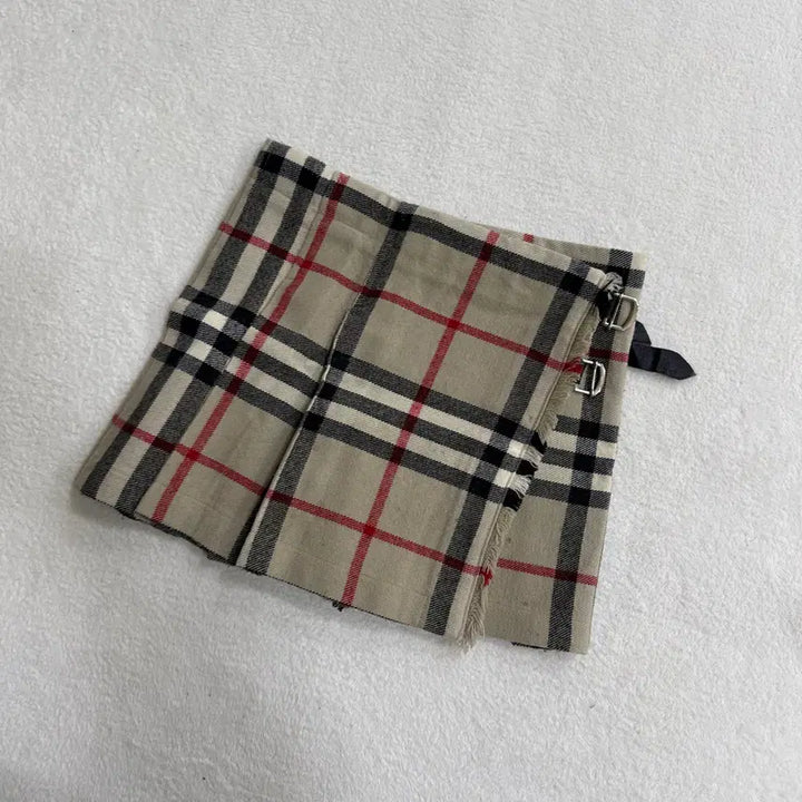 [BUNJANG] Burberry Kids Check Belted Skirt / 155 버버리 키즈 벨트 체크 스커트 0320T