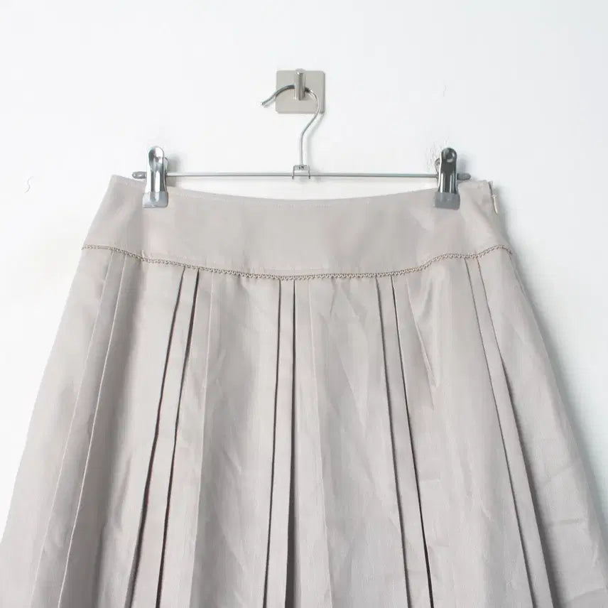 [BUNJANG] AYLESBURY Midi Skirt / 에일즈버리 미디 스커트 [WOMAN 26]