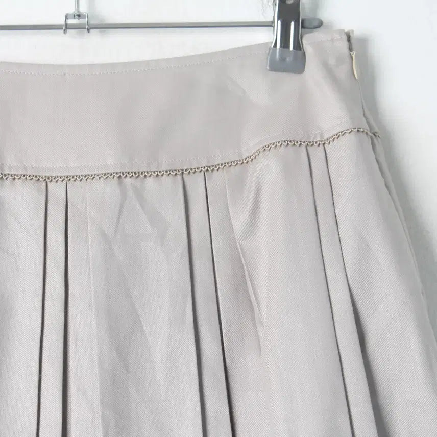 [BUNJANG] AYLESBURY Midi Skirt / 에일즈버리 미디 스커트 [WOMAN 26]