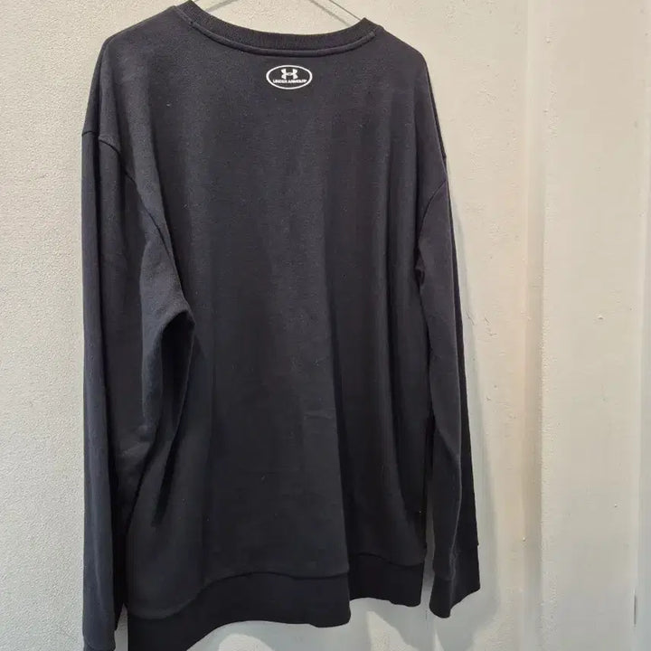 [BUNJANG] Under Armour Black Crewneck XL / 언더아머 블랙 맨투맨 XL