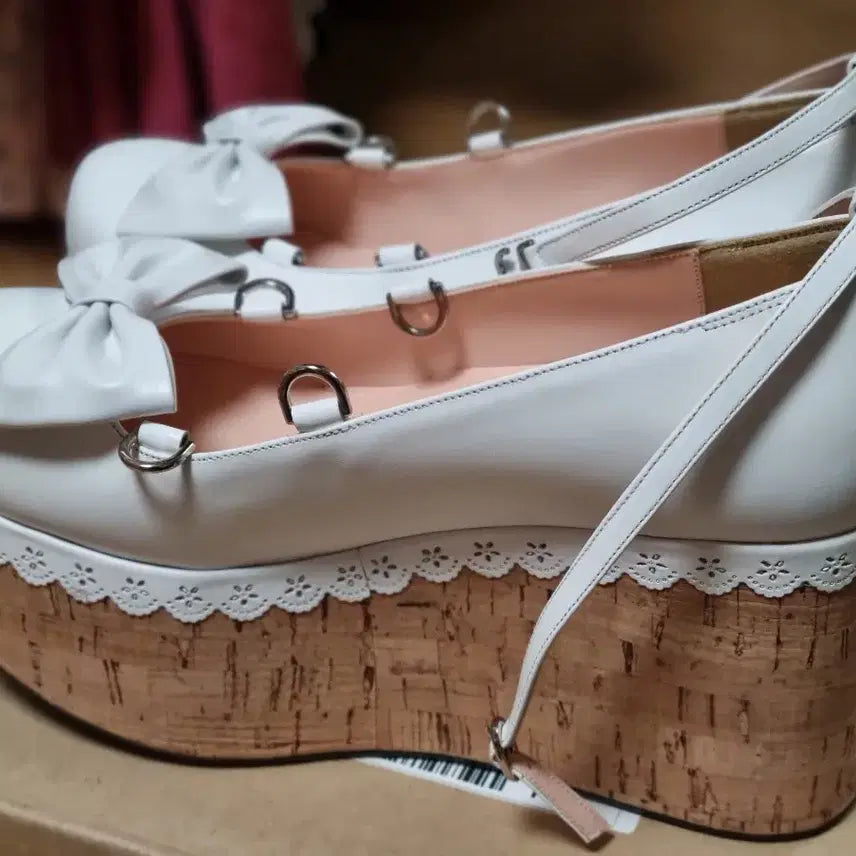 [BUNJANG] Baroque Vanilla Genouise Shoes White / 로리타 바로크 바닐라 제누아즈 슈즈 화이트