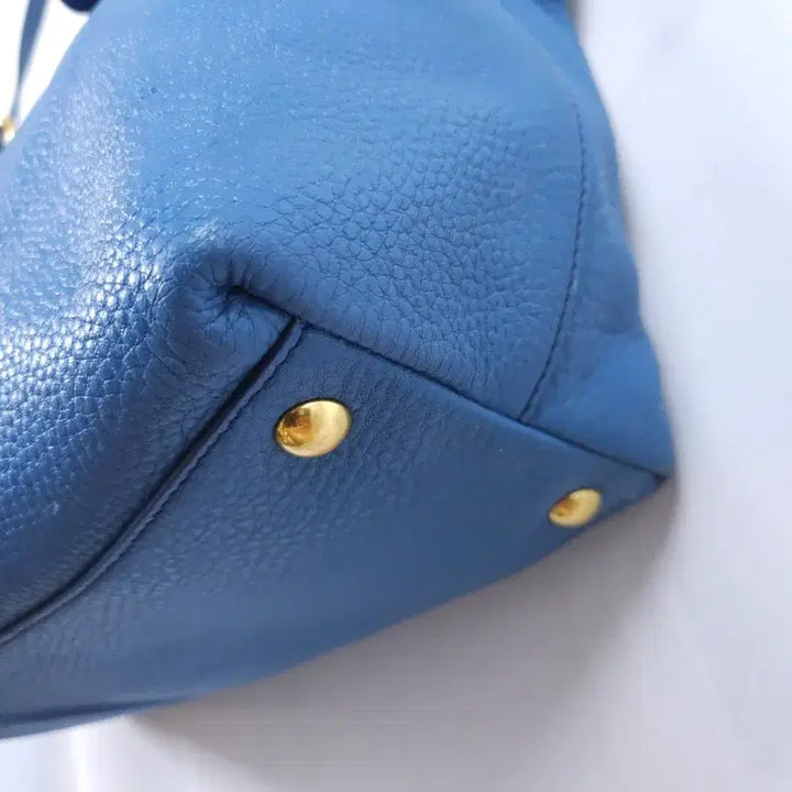 [BUNJANG] Miu Miu Blue Leather Tote Bag / 미우미우 블루 레더 토트백