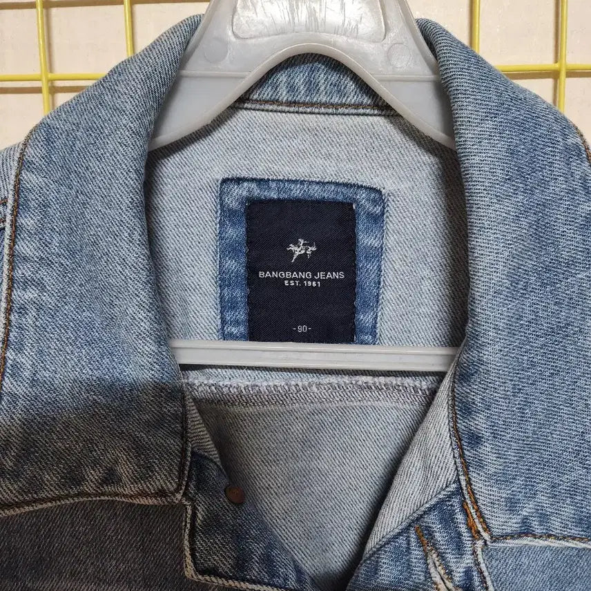[BUNJANG] BANABANA Denim Vest Light Blue / 바나바나 데님 베스트 청조끼
