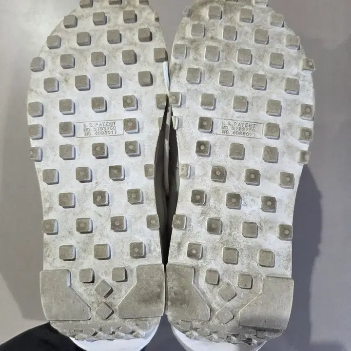[BUNJANG] Nike Sacai LDWaffle White Nylon Sneakers / 나이키 x 사카이 LD와플 화이트 나일론 235